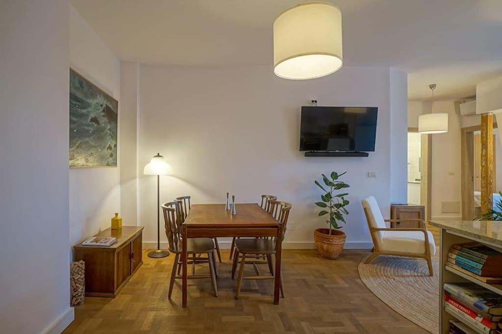 Central Apartment - Nido'S Area Bucharest Luaran gambar